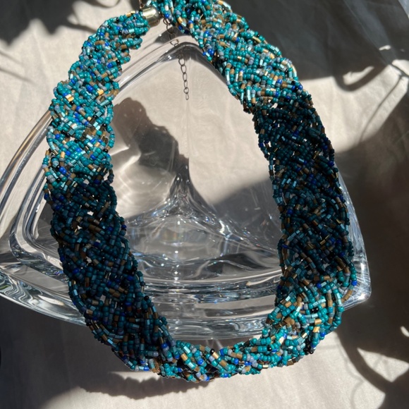 Collar-length blues & gold artisnal beaded necklace (18-20") - Picture 7 of 10